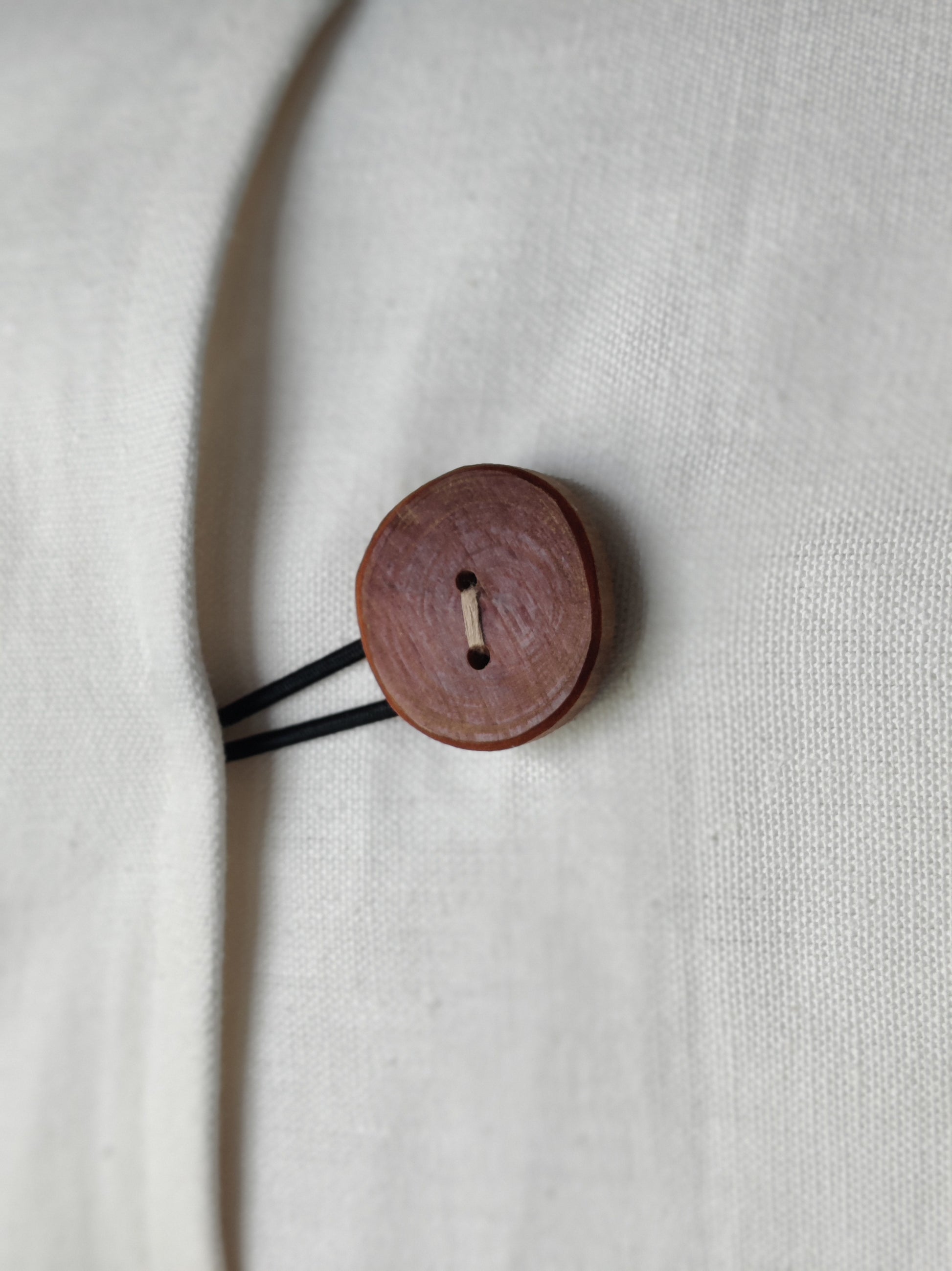 Manuka Wood Button